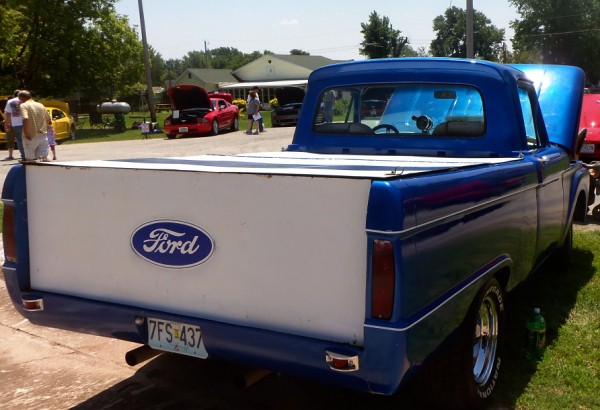 Ford PU